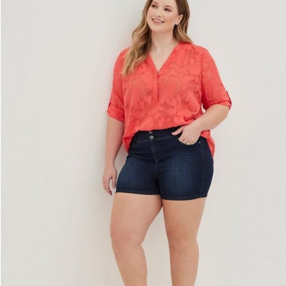 Torrid Jean Shorts Denim Corset High Rise Shortie Short Super Soft Dark Wash 26 - Picture 4 of 10